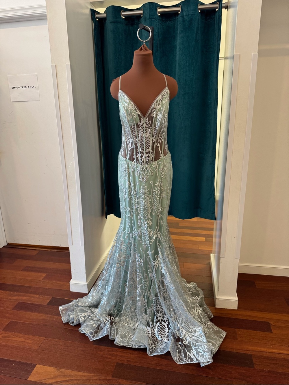 Evening gown with an illusion sheer - Picture 6 of 8